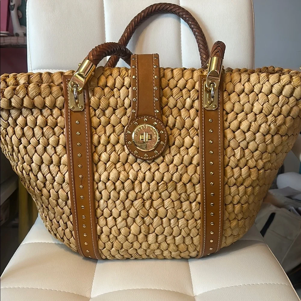 Micheal by Michael Kors Vintage straw tote with gold hardware. - Picture 1 of 8